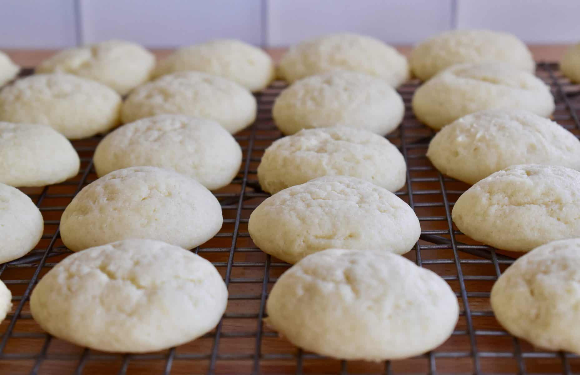 Baked cookie on a cooling rack. 