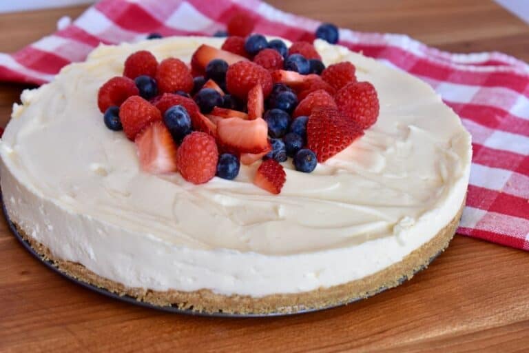 No Bake Ricotta Cheesecake - This Italian Kitchen