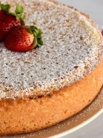 Italian Sponge Cake