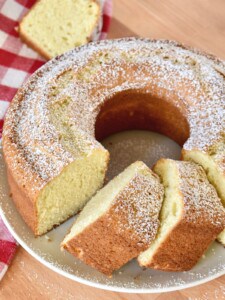 Ciambella Recipe (Italian Breakfast Cake) - This Italian Kitchen