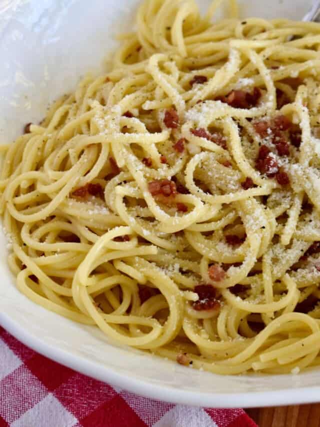 Carbonara with Pancetta (Authentic Italian Recipe) - This Italian Kitchen