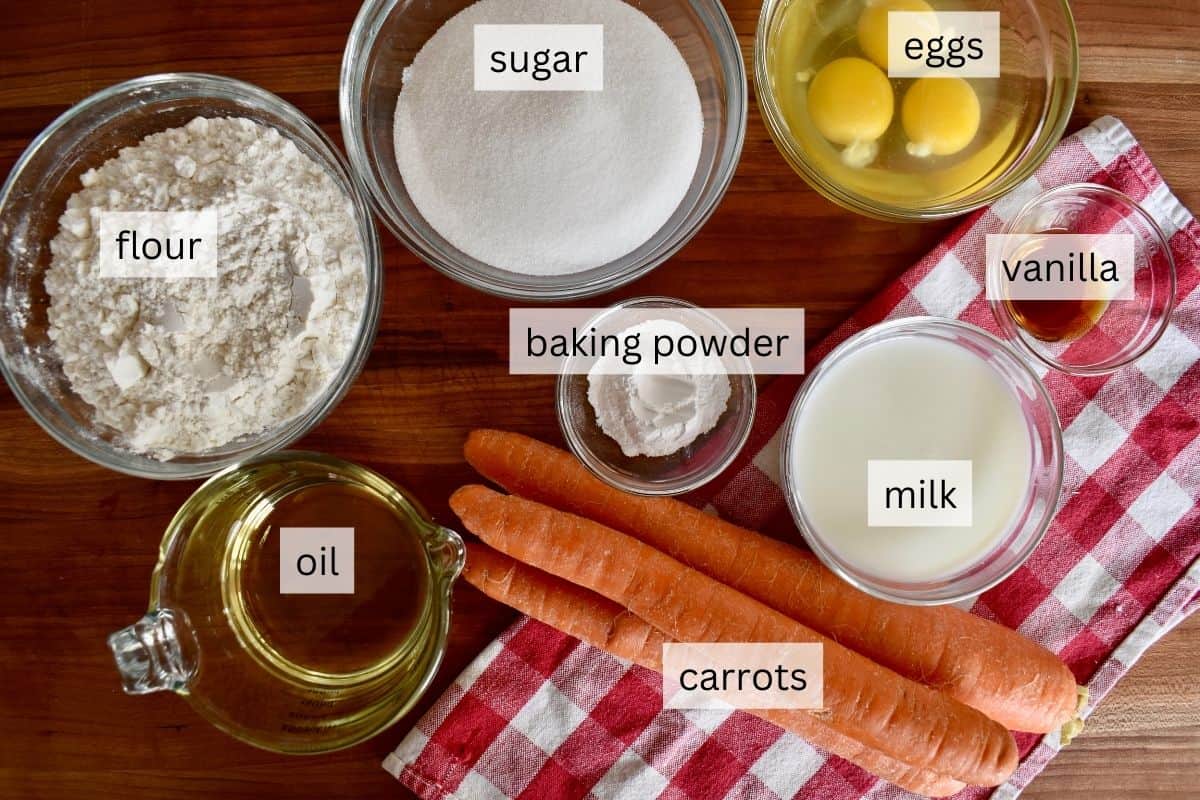 Ingredients for recipe include eggs, flour, sugar, and oil. 