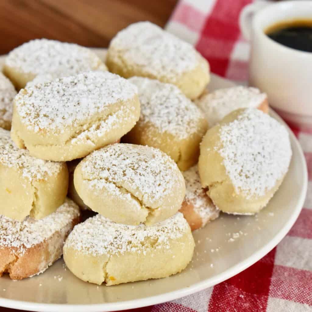 Ricciarelli Cookies recipe.