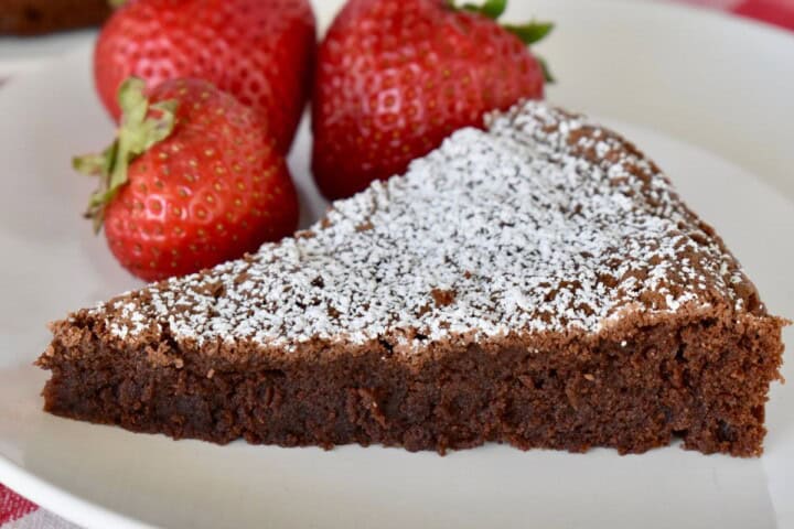 Torta Tenerina (Italian Soft Chocolate Cake Recipe) - This Italian Kitchen