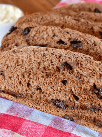 Italian Chocolate Bread Recipe, Pane al Cioccolata.