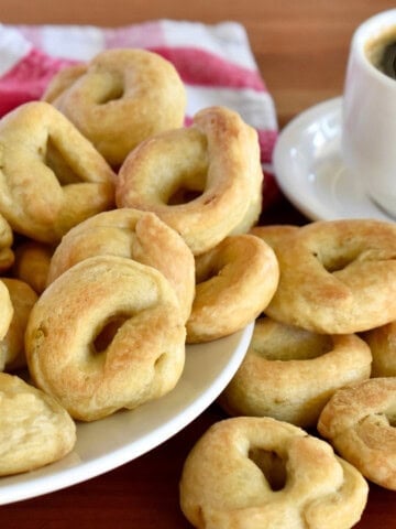 Taralli recipe.